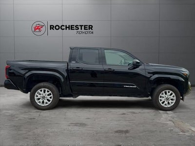 2025 Toyota Tacoma SR5 4WD