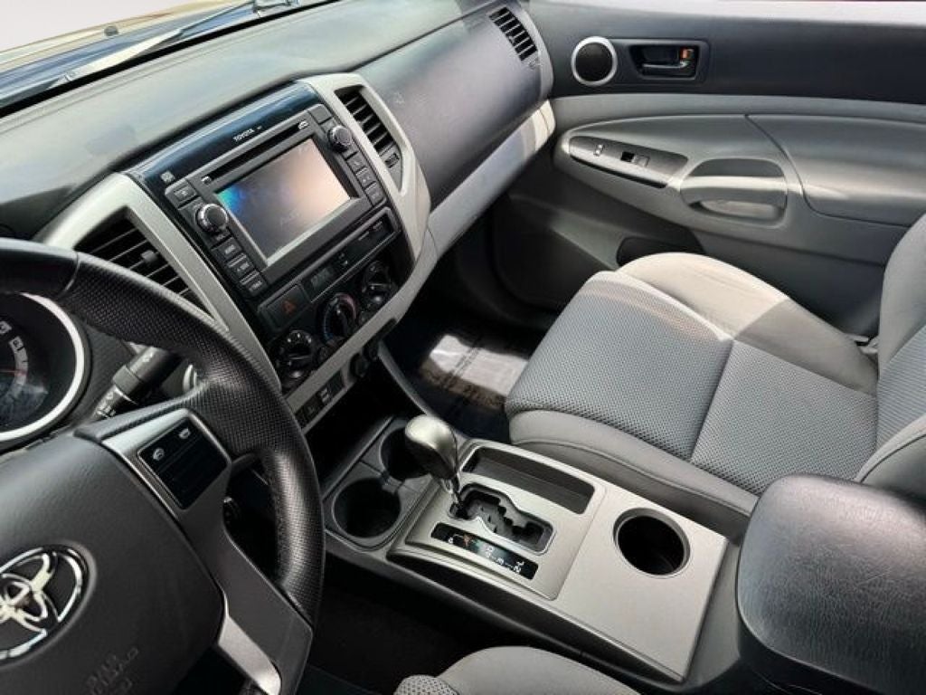 2013 Toyota Tacoma Base V6