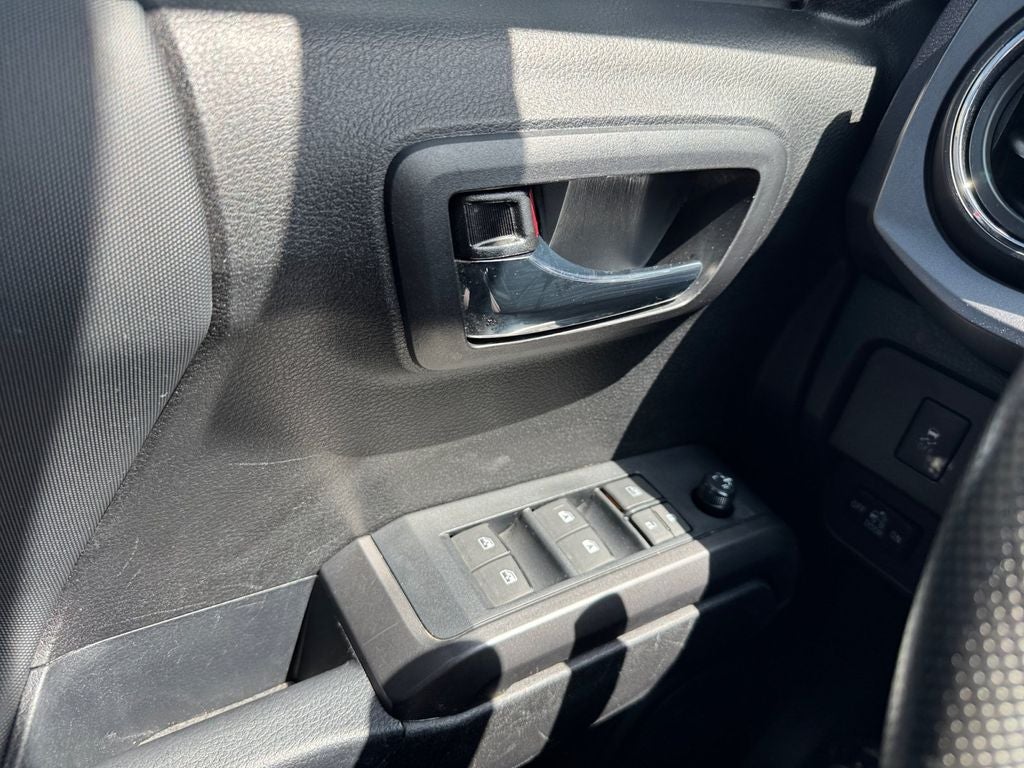 2021 Toyota Tacoma TRD Off-Road V6