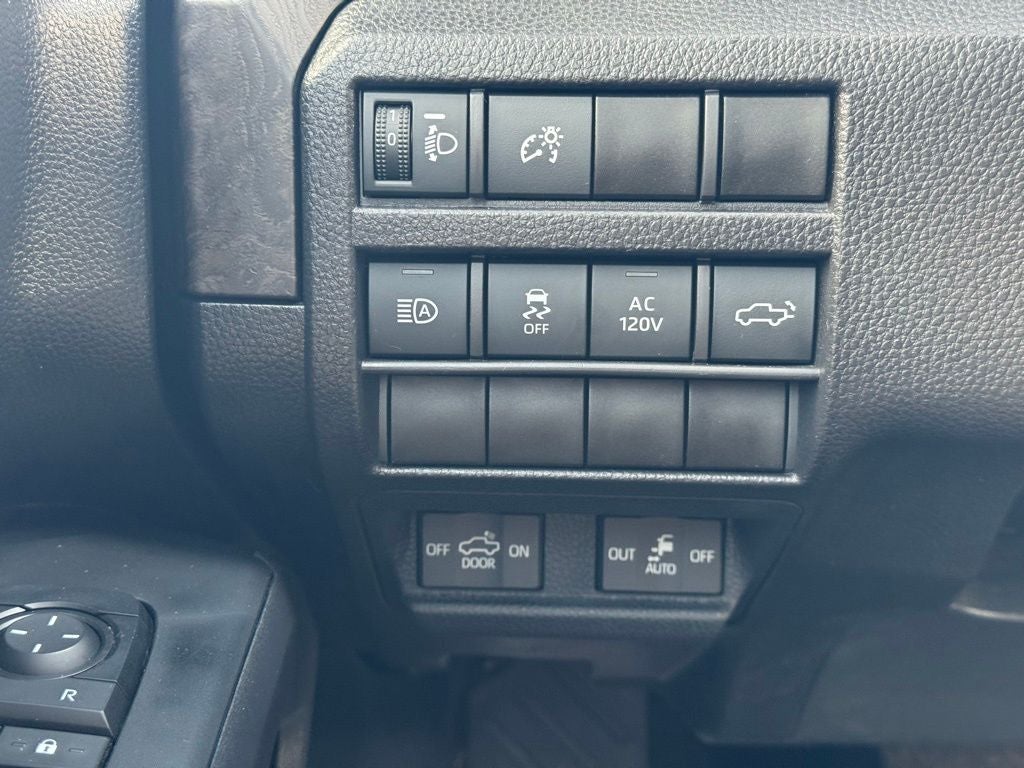 2025 Toyota Tacoma Limited 4WD
