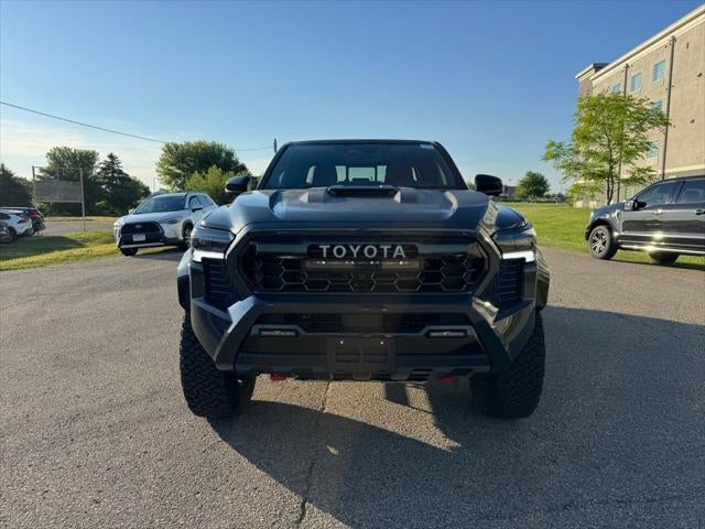 2025 Toyota Tacoma Hybrid TRD Pro 4WD