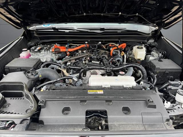 2025 Toyota Tacoma Hybrid TRD Off Road 4WD