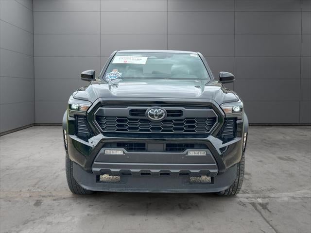 2025 Toyota Tacoma Hybrid TRD Off Road 4WD