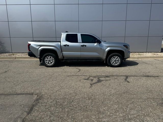 2024 Toyota Tacoma SR 4WD