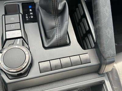 2024 Toyota Tacoma SR 4WD