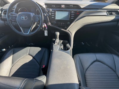2018 Toyota Camry SE FWD