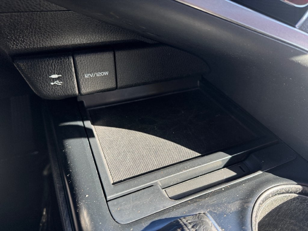 2018 Toyota Camry SE FWD