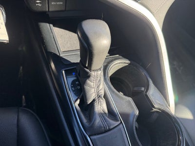 2018 Toyota Camry SE FWD