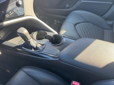 2018 Toyota Camry SE FWD
