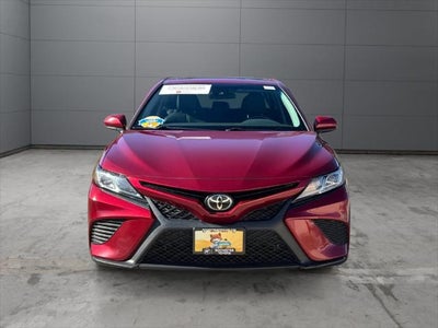 2018 Toyota Camry SE FWD