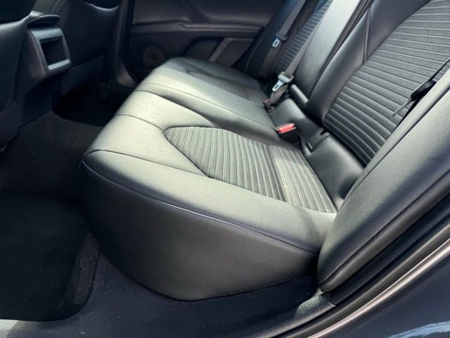 2018 Toyota Camry SE FWD