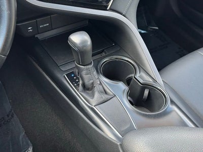 2018 Toyota Camry SE FWD