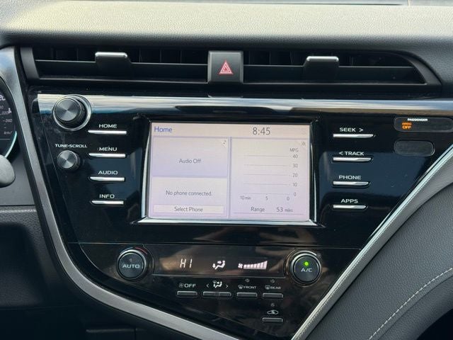 2018 Toyota Camry SE FWD
