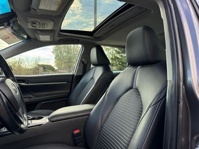 2018 Toyota Camry SE FWD