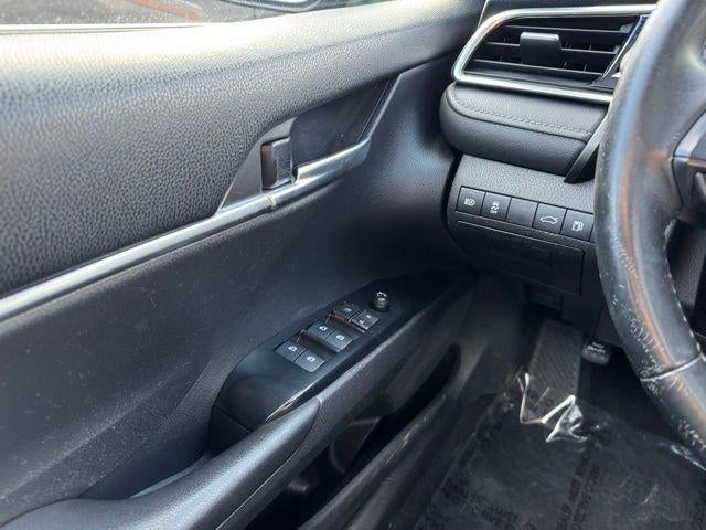 2018 Toyota Camry SE FWD