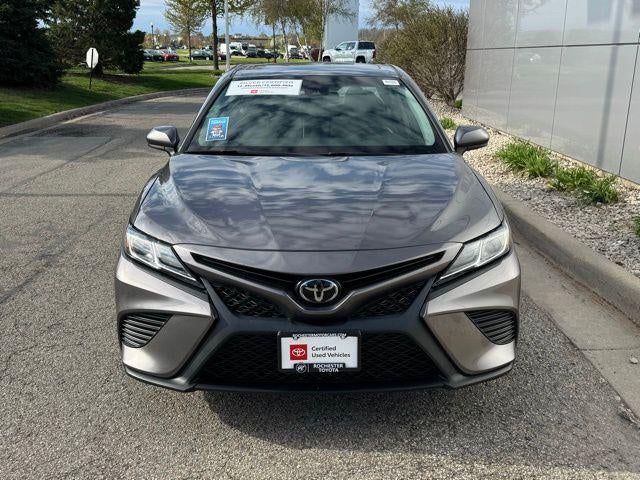 2018 Toyota Camry SE FWD