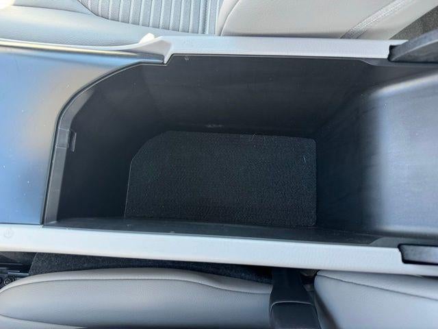 2019 Toyota Camry SE FWD