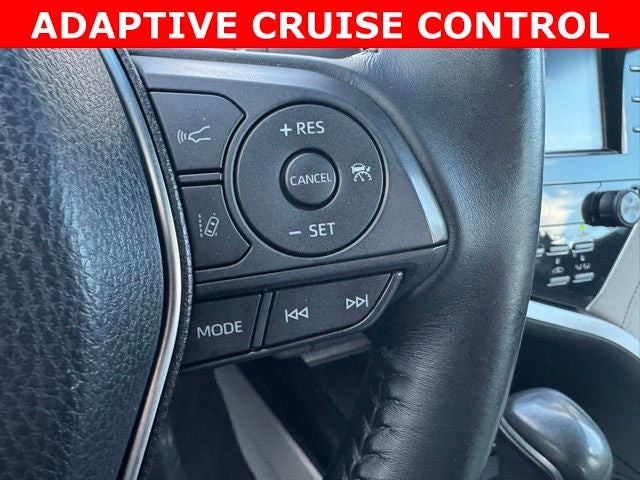 2018 Toyota Camry Hybrid SE FWD