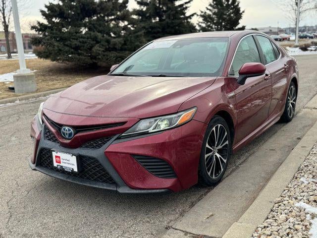 2018 Toyota Camry Hybrid SE FWD