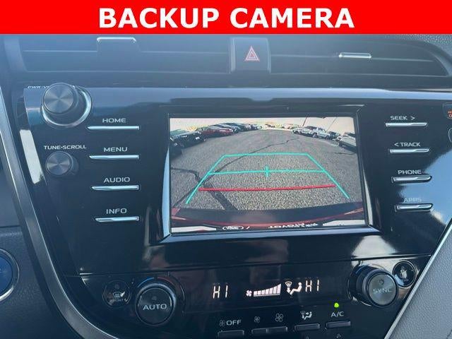 2018 Toyota Camry Hybrid SE FWD