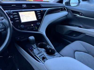 2018 Toyota Camry Hybrid LE FWD