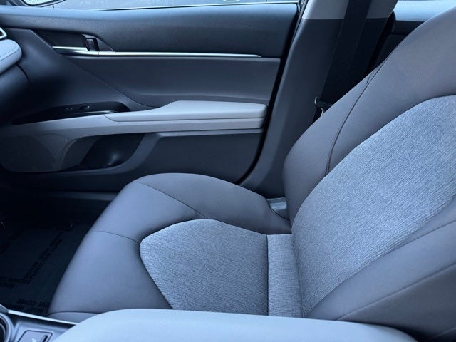 2018 Toyota Camry Hybrid LE FWD