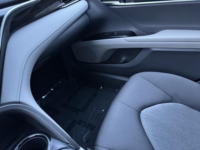 2018 Toyota Camry Hybrid LE FWD