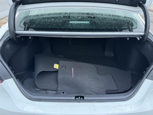 2018 Toyota Camry Hybrid LE FWD