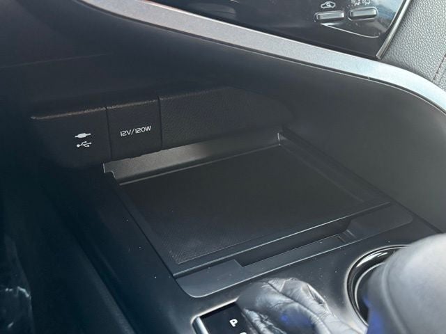 2019 Toyota Camry Hybrid LE FWD