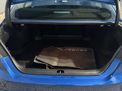 2019 Toyota Camry Hybrid LE FWD