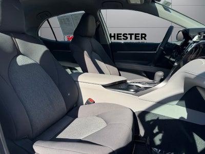 2019 Toyota Camry Hybrid LE FWD