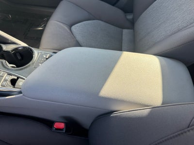 2019 Toyota Camry Hybrid LE FWD
