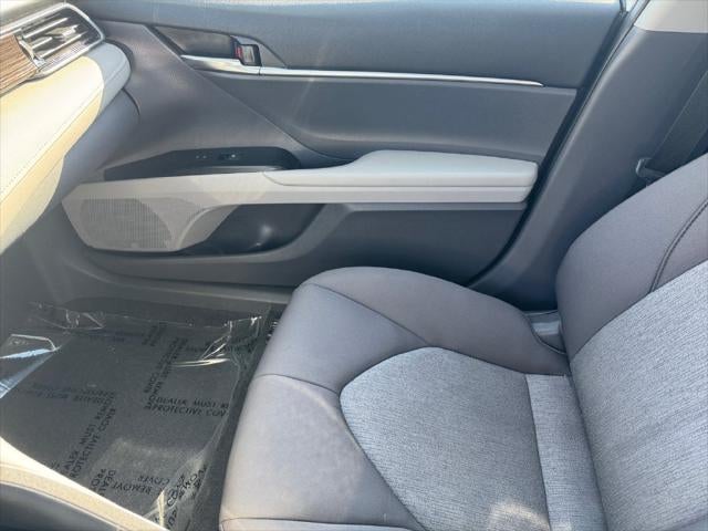 2019 Toyota Camry Hybrid LE FWD
