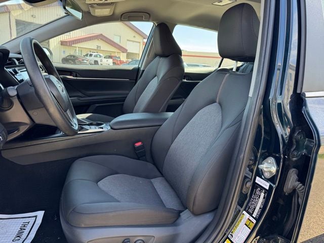 2019 Toyota Camry Hybrid LE FWD