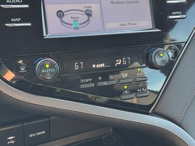 2019 Toyota Camry Hybrid LE FWD