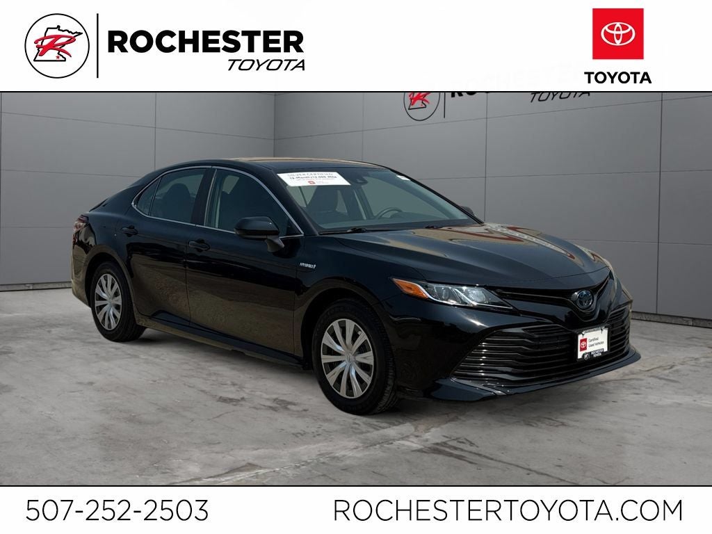 2019 Toyota Camry Hybrid LE FWD
