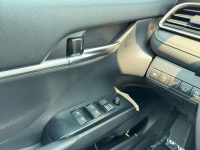 2019 Toyota Camry Hybrid LE FWD