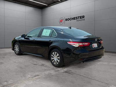 2019 Toyota Camry Hybrid LE FWD