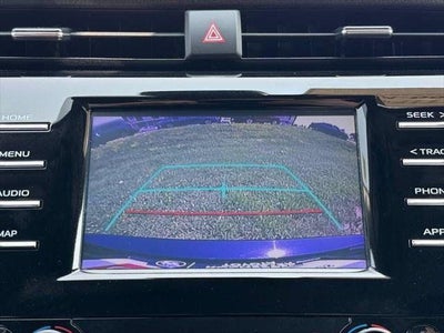 2019 Toyota Camry Hybrid LE FWD