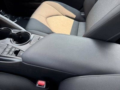 2019 Toyota Camry Hybrid LE FWD