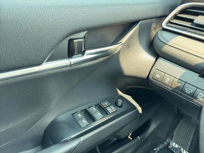 2019 Toyota Camry Hybrid LE FWD