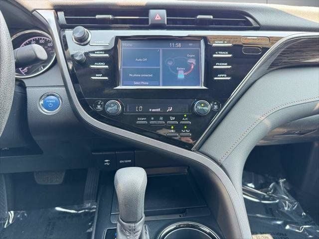 2019 Toyota Camry Hybrid LE FWD