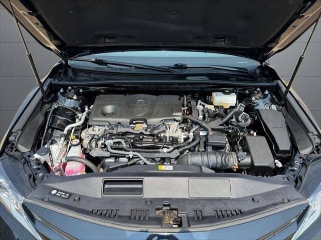2019 Toyota Camry Hybrid LE FWD
