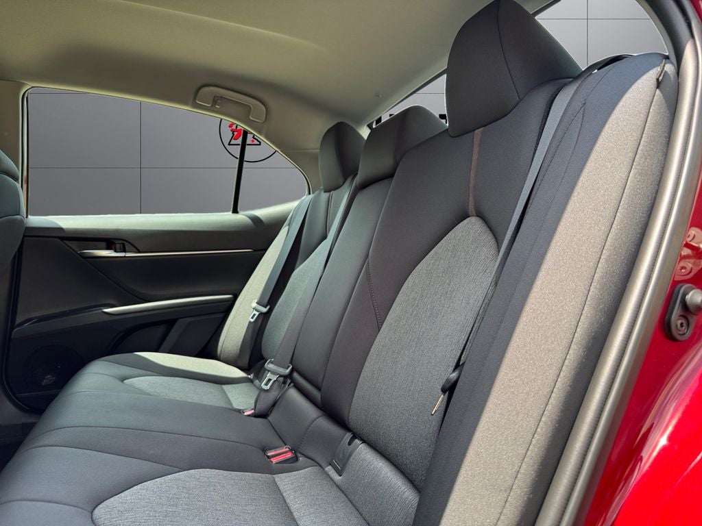 2019 Toyota Camry Hybrid LE FWD