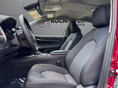 2019 Toyota Camry Hybrid LE FWD
