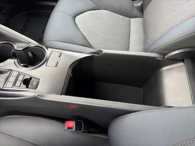 2019 Toyota Camry Hybrid LE FWD