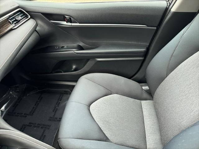 2019 Toyota Camry Hybrid LE FWD
