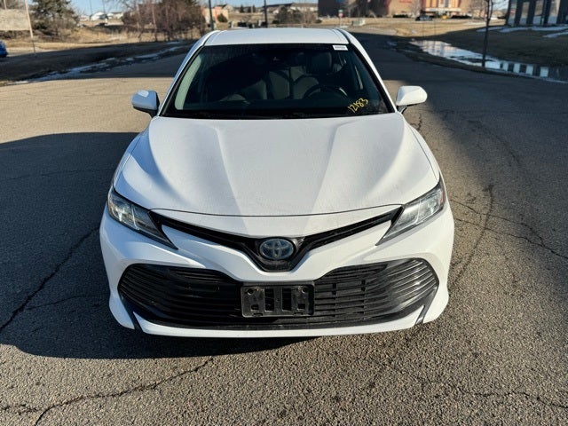 2018 Toyota Camry Hybrid LE FWD