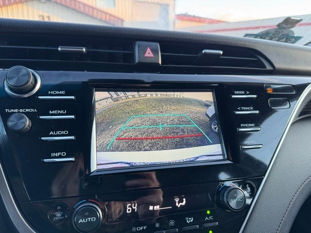 2018 Toyota Camry Hybrid LE FWD