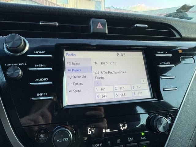 2018 Toyota Camry Hybrid LE FWD